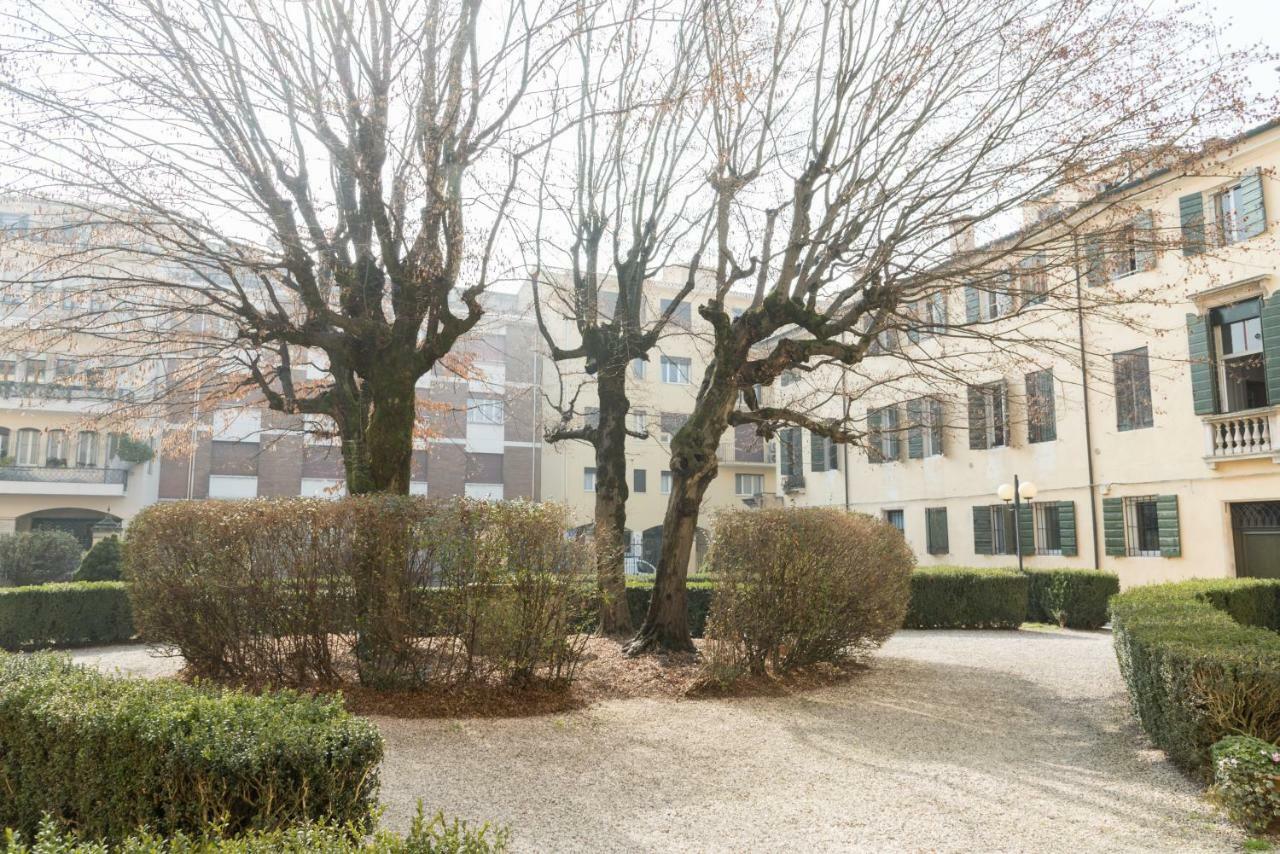 Apartmán Catoo Dimora Di Design Park In Palazzo Nobiliare Al Duomo Padova Exteriér fotografie